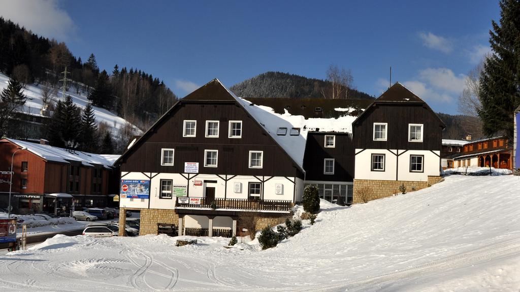 Hotel Hela Pec pod Snezkou Εξωτερικό φωτογραφία