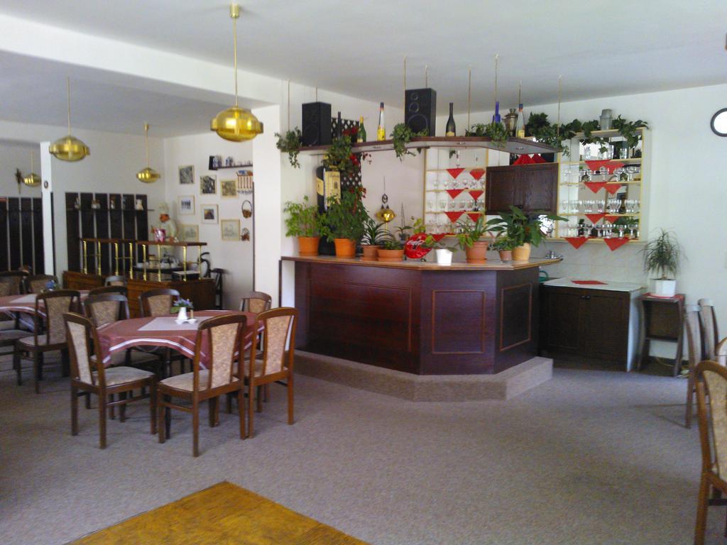 Hotel Hela Pec pod Snezkou Εξωτερικό φωτογραφία